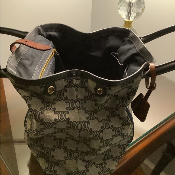 Celine Macadam tote blue - Picture 3 of 7